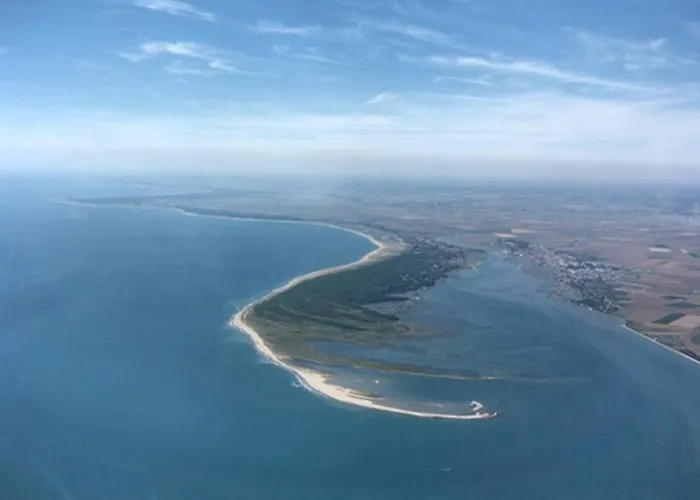 Maison Confortable Proche Pour 5 Personnes - Fr-1-194-437 *